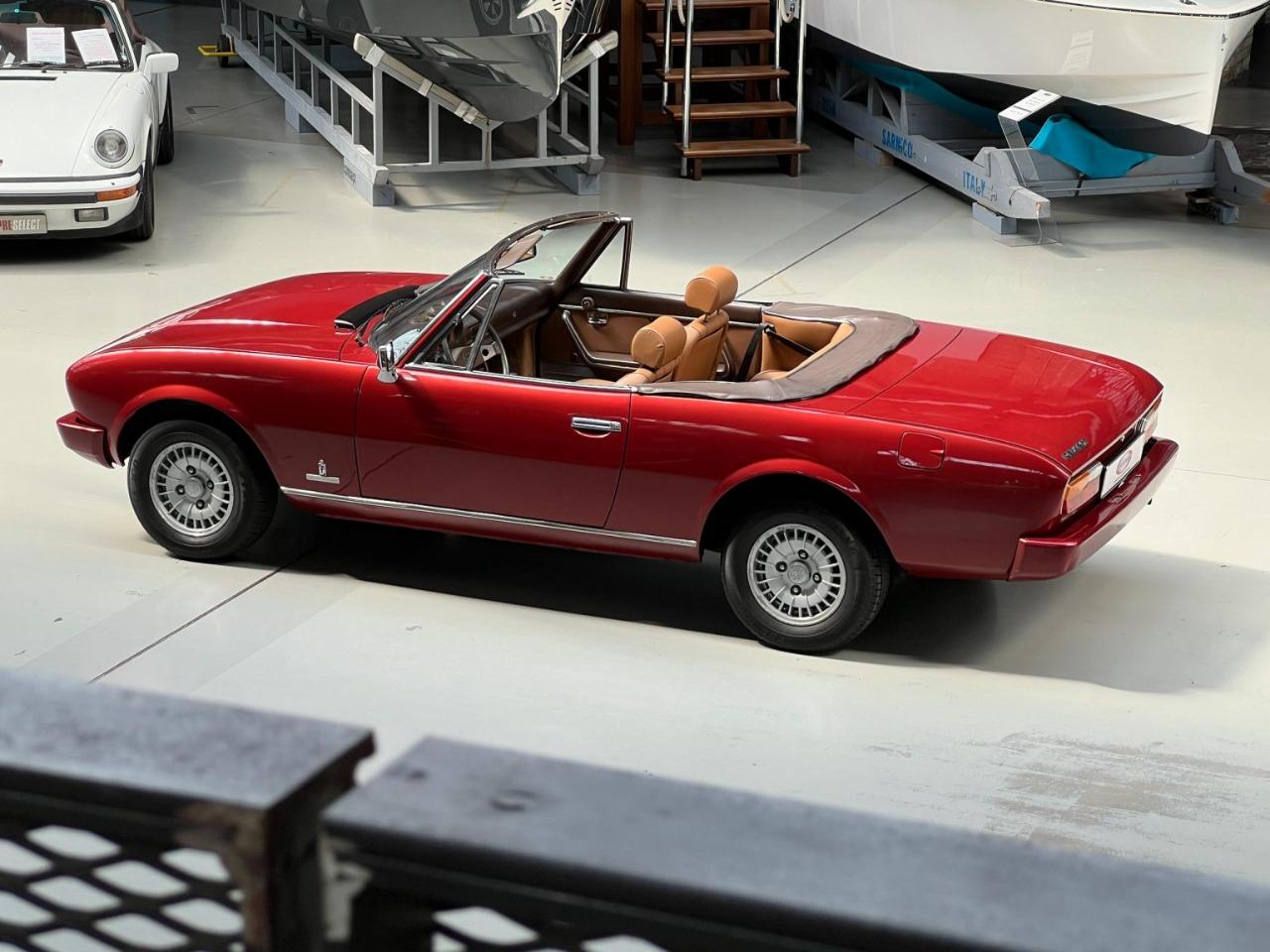 PEUGEOT 504 Ti Cabriolet - 1981 LesAnciennes.com