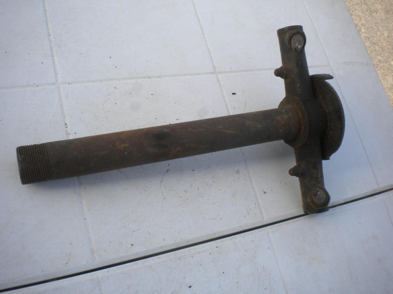 TE DE FOURCHE moto ancienne collection LesAnciennes.com