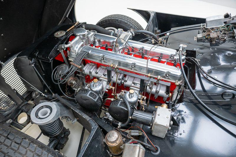 ASTON MARTIN DB 2 MKIII - 1959 LesAnciennes.com