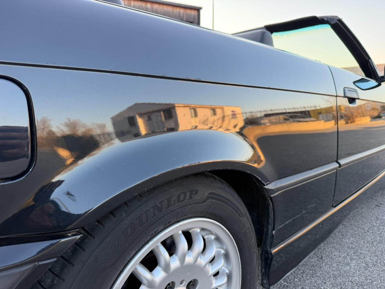 BMW 320i E36 Cabriolet BVM 6 cylindres - 1996 LesAnciennes.com