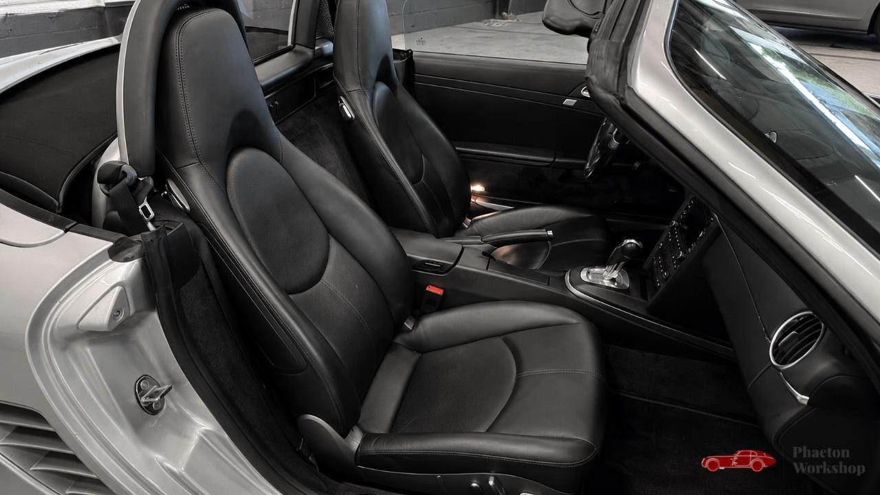 PORSCHE BOXSTER S 987. 2 S 987 PHASE 2 3,4L LesAnciennes.com