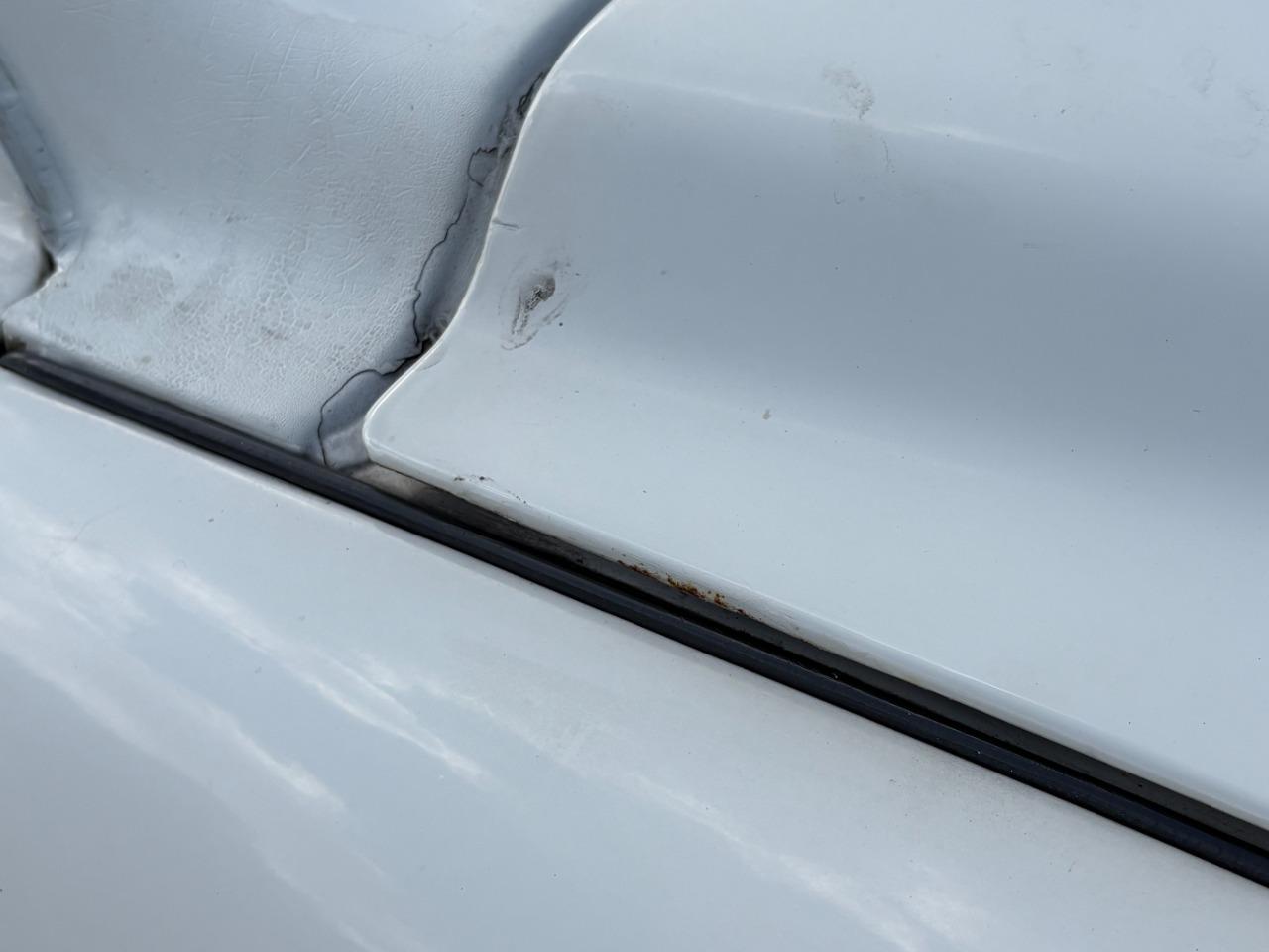 SAAB 96 Bull Nose 2-temp - 1964 LesAnciennes.com