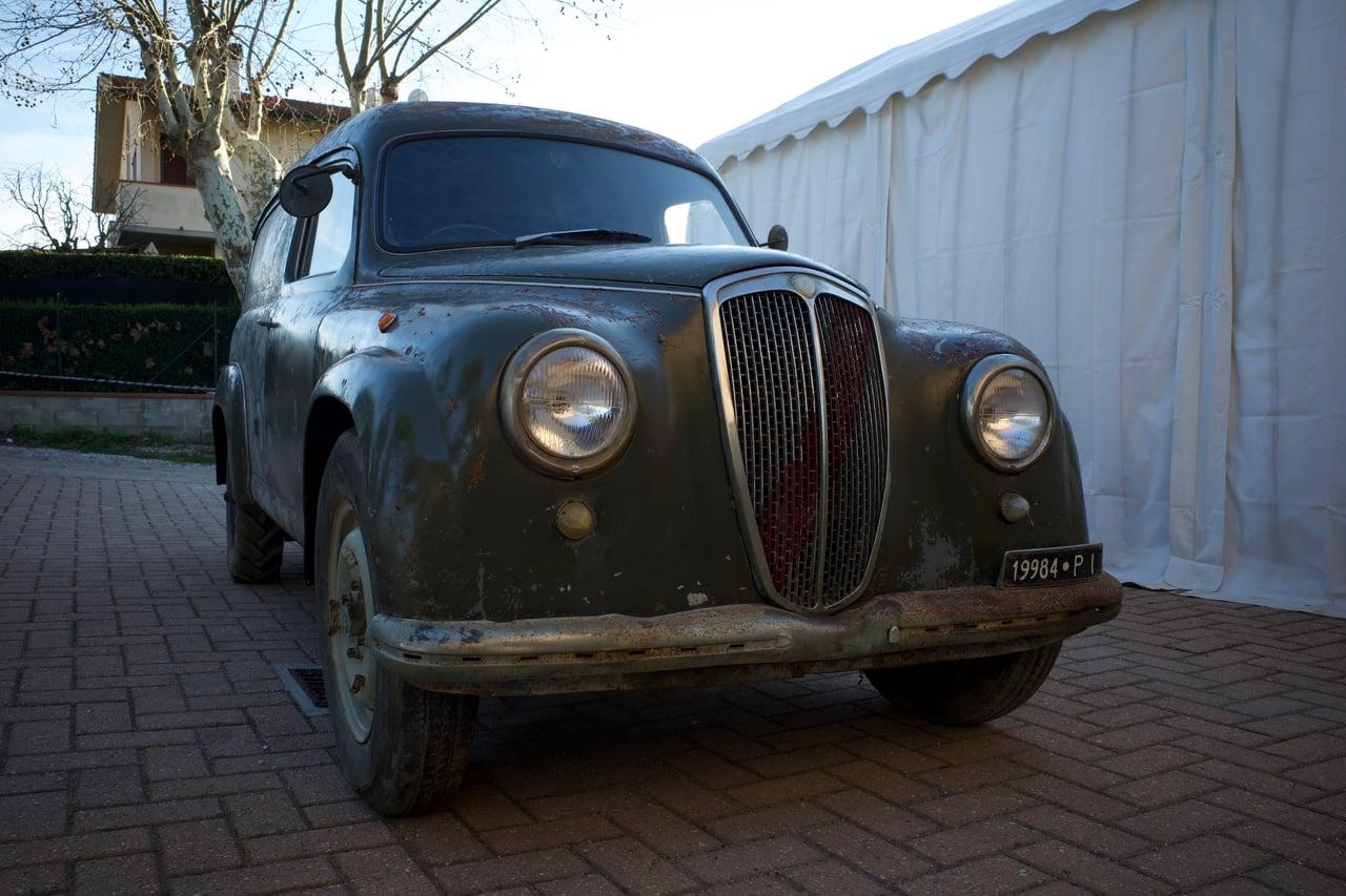 1955 Lancia Appia Furgoncino LesAnciennes.com