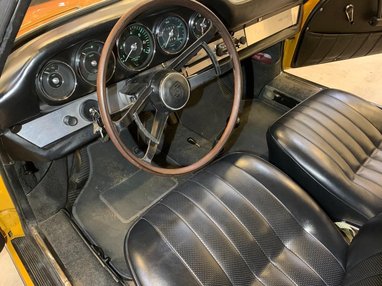 PORSCHE 912 USA - 1967 LesAnciennes.com