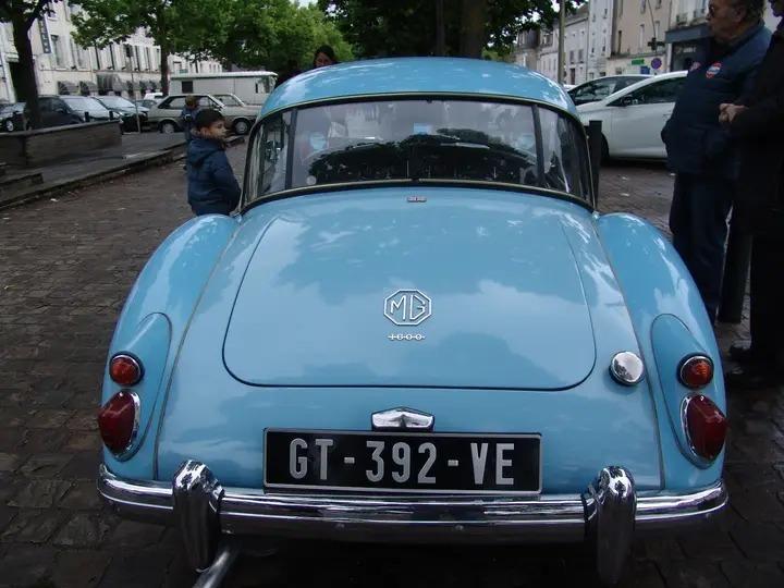 MG MGA coupé 1600 mk1 - 1960 LesAnciennes.com