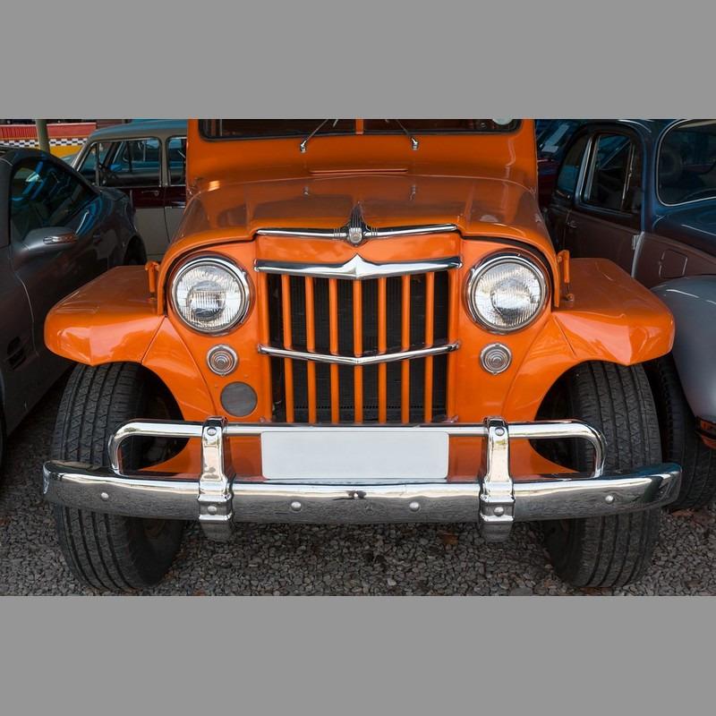 Phares JEEP LesAnciennes.com